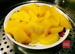 咸蛋南瓜的做法图解4