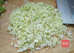 包菜饺子馅的做法图解2