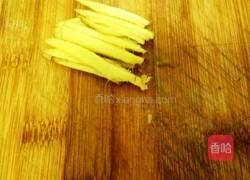 黑木耳草鱼肉片汤的做法图解8