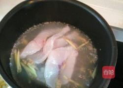 黑木耳草鱼肉片汤的做法图解10