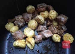 粟子焖排骨的做法图解2