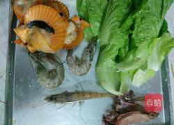 扇贝海鲜汤的做法图解1