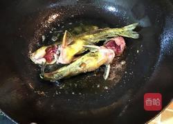 黄骨鱼炖豆腐的做法图解3