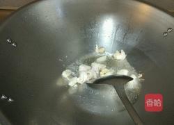 毛豆炒鸡的做法图解2