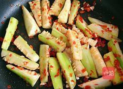 剁椒丝瓜炒鸡蛋的做法图解6