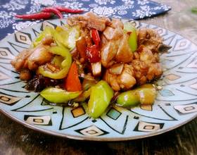 青椒炒鸡块[图]