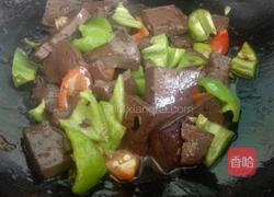 辣椒炒猪血的做法图解7