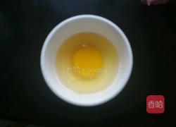 酱油鸡蛋炒饭的做法图解3