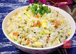 葱香火腿肠蛋炒饭的做法图解20