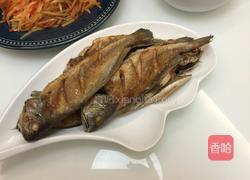 煎黄花鱼的做法图解6
