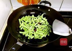 清炒蛇豆角的做法图解5