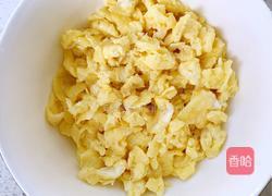 韭菜鸡蛋包子的做法图解4