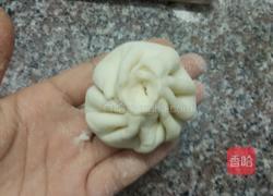 葫芦馅素菜包子的做法图解12