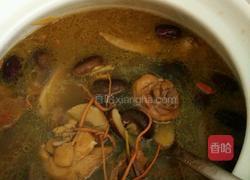 香菇虫草炖鸡的做法图解4