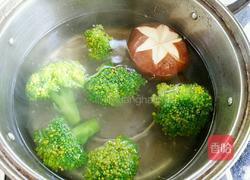 香菇鸡肉煲仔饭的做法图解15