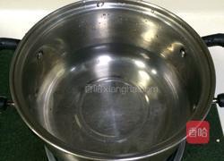 牛奶桃胶银耳羹的做法图解8