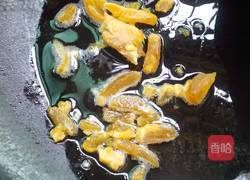 咸蛋黄炒苦瓜的做法图解3