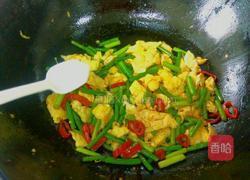 素炒蒜苔的做法图解9