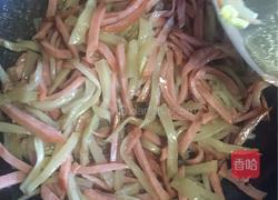 火腿肠炒榨菜的做法图解6