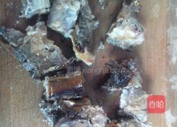 腊排骨炖海带的做法图解3