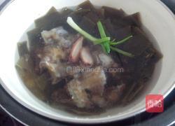 腊排骨炖海带的做法图解6