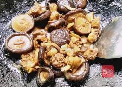 冬菇焖鸡的做法图解8