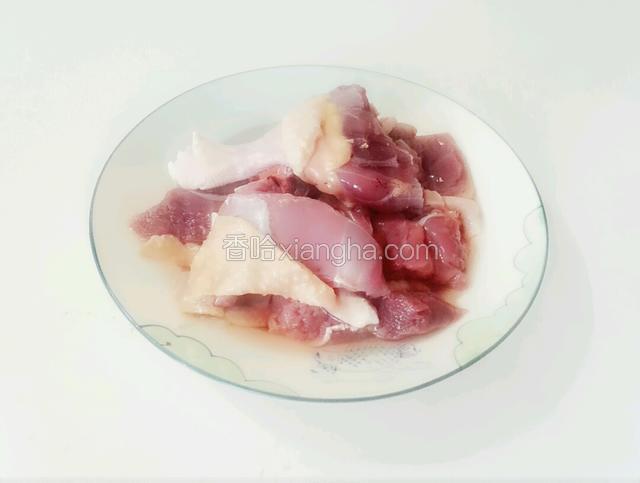 鸭子剁小块