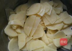 榛蘑炒土豆片的做法图解3