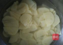 榛蘑炒土豆片的做法图解4