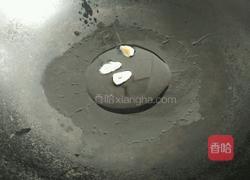 榛蘑炒土豆片的做法图解6