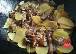 榛蘑炒土豆片的做法图解8