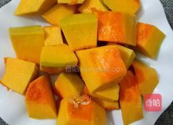 红枣南瓜汤的做法图解2