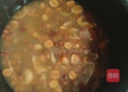 薏米百合莲子粥的做法图解3