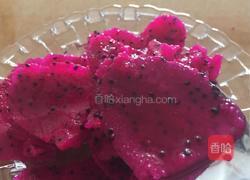 简易火龙果牡丹花的做法图解2