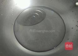 青椒炒猪皮的做法图解2