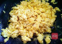 鸡蛋西红柿木耳的做法图解4