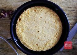 彩虹慕斯蛋糕的做法图解12