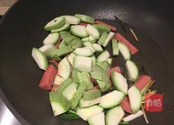 西葫芦炒火腿的做法图解5