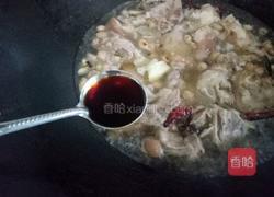 猪脚花生煲的做法图解11