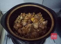 猪脚花生煲的做法图解19