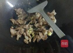 辣白菜炒肉的做法图解5
