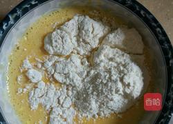 微波炉戚风蛋糕的做法图解3