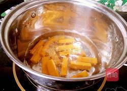 咸鸭蛋焗南瓜的做法图解2