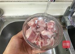 排骨鱼胶汤的做法图解2