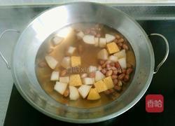 花生冰糖炖雪梨的做法图解10