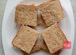 煎面包片的做法图解1