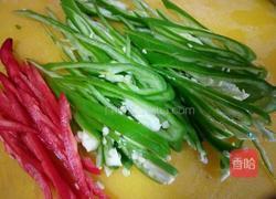 辣椒炒银鱼的做法图解2