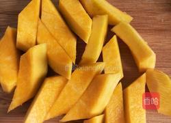 蜂蜜蒸南瓜的做法图解2