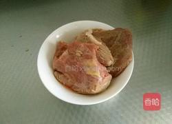红烩牛肉的做法图解1