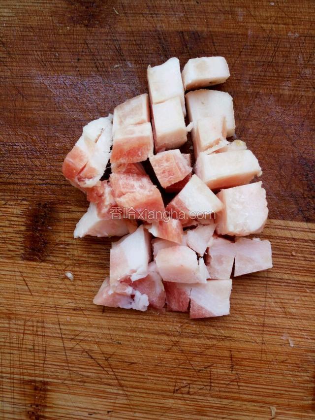 猪肉切小块